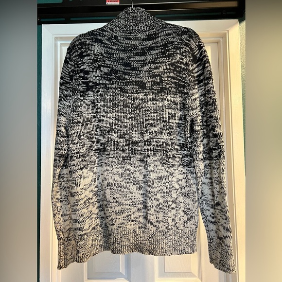Express Men’s Medium Knit Sweater - Black, Gray, and White with Snap Buttons - Picture 2 of 3